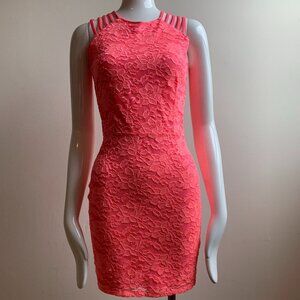 Donna Mizani Coral stretchy lace overlay strappy short dress small